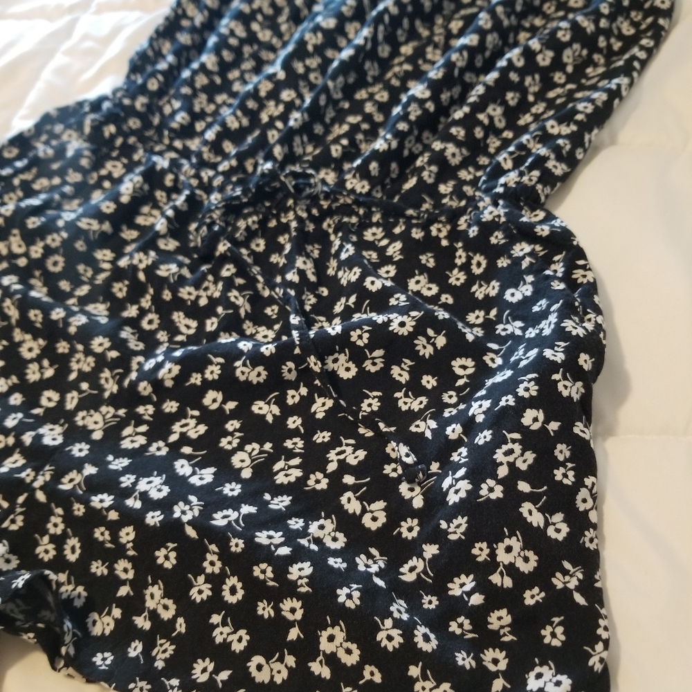 Forever 21 Romper - Picture 3 of 3